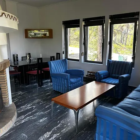 Christinas Pineforest *